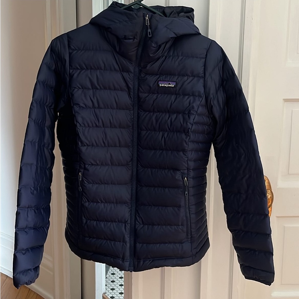 Patagonia Navy Blue Down Hooded Jacket (Women’s)